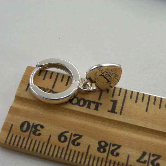 NEW Mini Heart Huggie Hoop Earrings Return to Tiffany & Co Solid 925 Silver - Picture 6 of 15